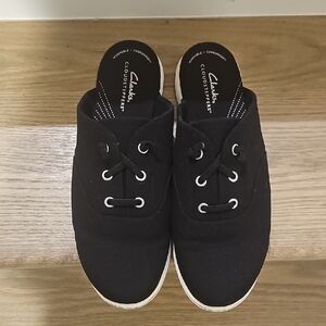Clarks Cloudsteppers Black Canvas Slip-Ons